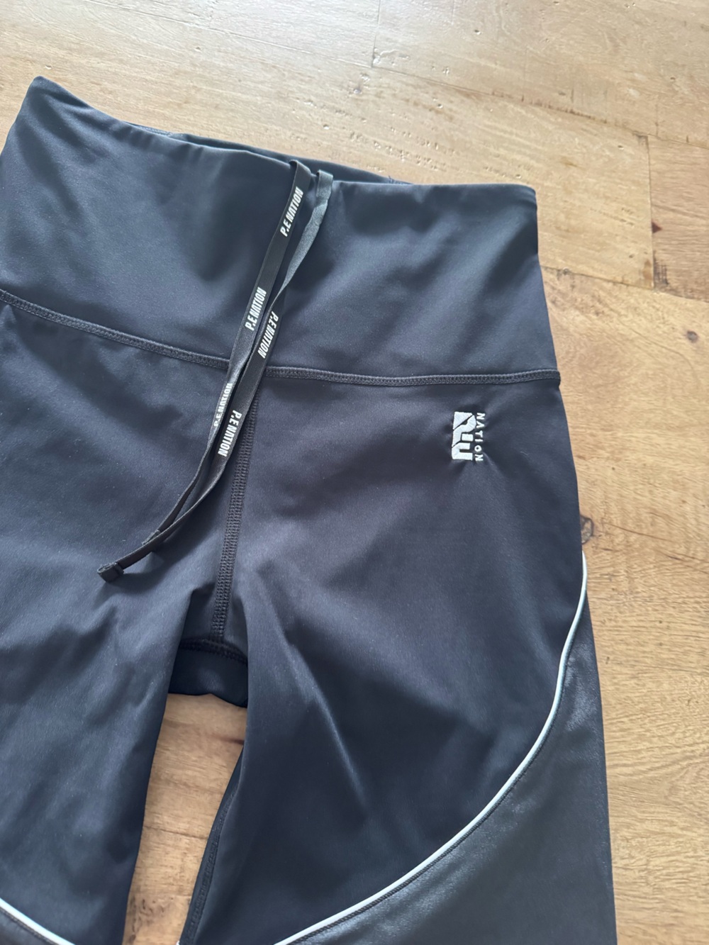 P.E Nation Reformer Bike Shorts Womens Activewear Running Training sz XS - Picture 4 of 6
